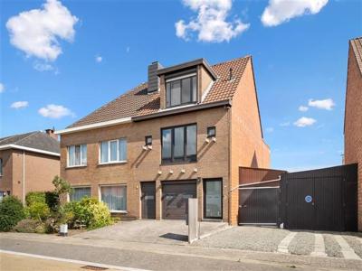 Woning bestaande uit een duplex en studio te Sint-Katelijne-