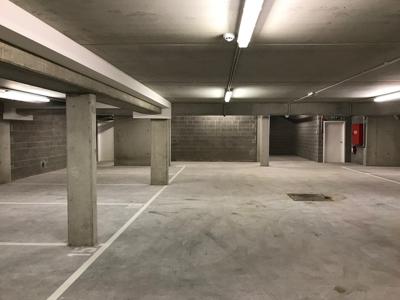 Ondergrondse staanplaats te koop in Berchem