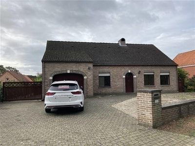 Charmante woning met 2 slaapkamers en grote tuin te Westerlo