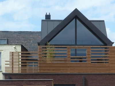 Modern energiezuinig, ruim, zonnig en gezellig appartement