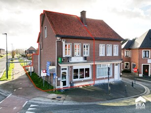 Halfopen bebouwing in het centrum van Geetbets