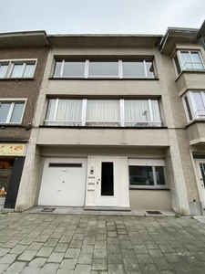 Appartement met 2 kamers en splinternieuwe keuken