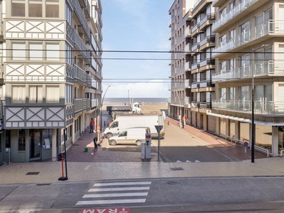 Instapklaar appartement met zeezicht vlakbij het strand!