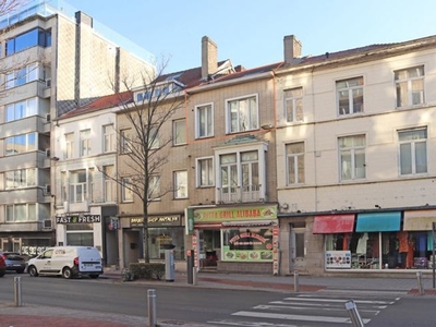 Instapklaar appartement nabij 'petit paris'