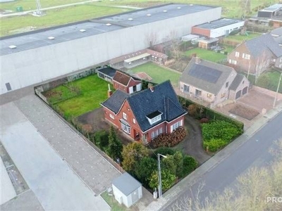 Gerenoveerde villa te koop!