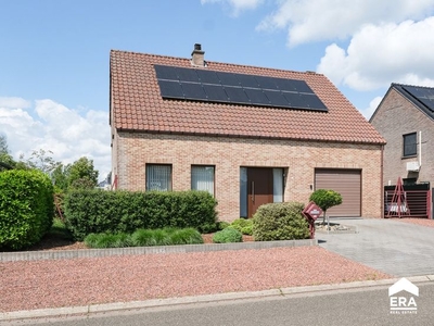 Ruime en instapklare woning met zonnepanelen in Diepenbeek