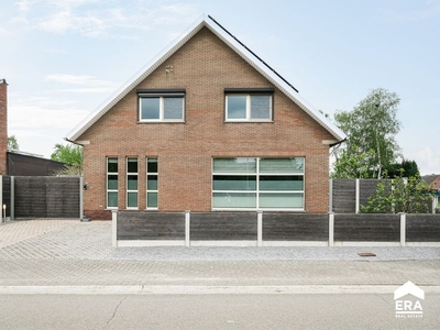 Ruime woning met multifunctioneel bijgebouw in Zonhoven