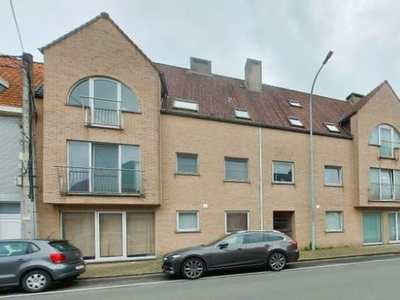 *** IN OPTIE *** Dakappartement met twee slaapkamers en g...