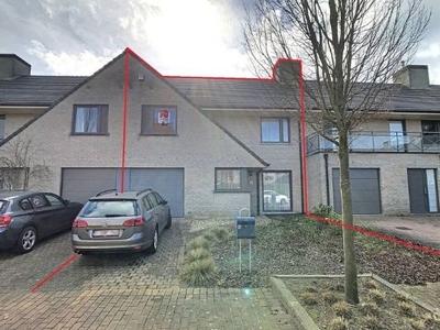 Woning met 3 slaapkamers en tuin te huur te Sint-Andries