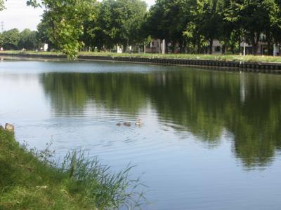 Authentieke woning op de Stuivenbergvaart