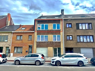 Duplex appartement met 3 slaapkamers en ruim terras in het centrum van Sint-Niklaas