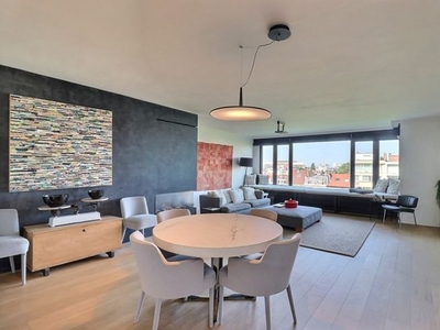 Montgomery | Gemeubileerd penthouse met luxe afwerking