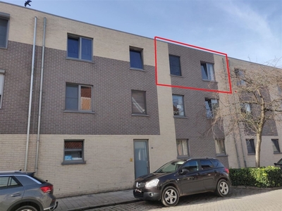 Twee slpk-appartement met terras en garagebox