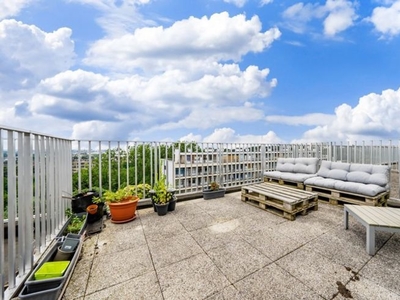 Ukkel - Studio/Penthouse met grote terrassen