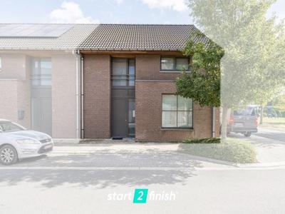 Prachtige halfopen woning te Waregem!