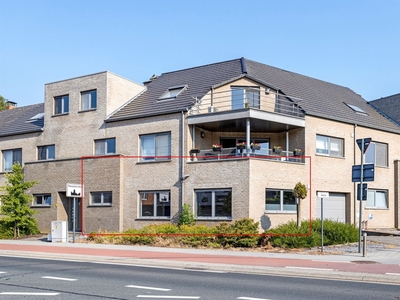 Gelijkvloers appartement met 2 verdiepingen en terras