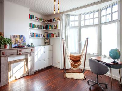 Instapklare Interbellum woning met stadstuin