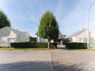 Vrijstaande woning in doodlopende straat te Ver-Assebroek