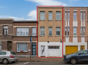 Prachtig gerenoveerde woning met 4 slaapkamers, tuin en garage!