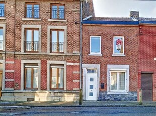 1 slaapkamer huis met kantoor te huur