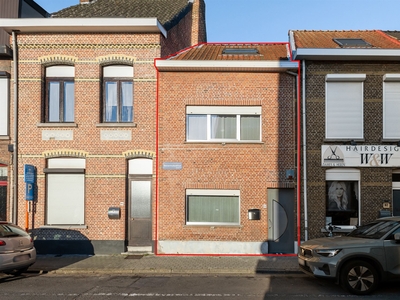 Volledig te renoveren woning met tuin in Mechelen