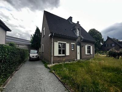 Ruime woning met drie slaapkamers te Lokeren