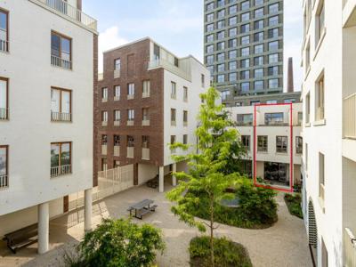 Nieuwbouwwoning met terras en tuin en 4 slaapkamers