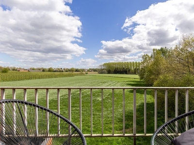 Instapklaar penthouse met 1 slaapkamer te Hasselt