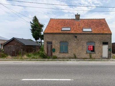 LOT 2 : TE RENOVEREN WONINGEN