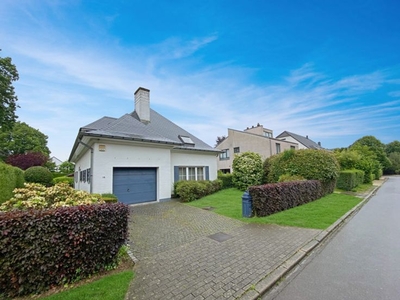 WEMMEL : villa met 4 slaapkamers, tuin en garage te koop