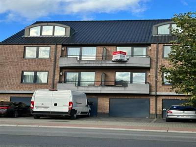 Duplex met balkon, garage en staanplaats