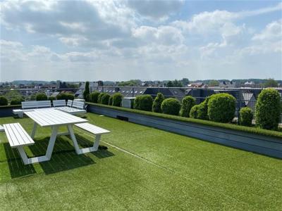 Industriële loft met uitzonderlijk ruim dakterras