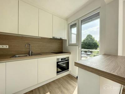 Luxe 2 slaapkamer appartement nabij groene omgeving 