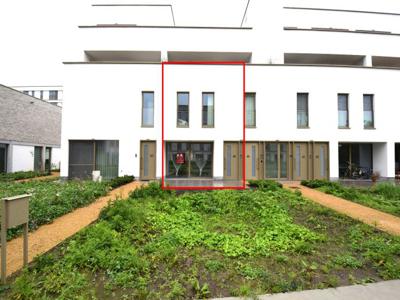 Nieuwbouw Maisonette te huur met 3 slaapkamers en terras vo