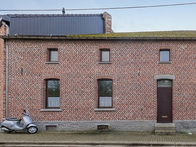 HOB met tuin, schuur en bijgebouwen te Neerwinden/Landen