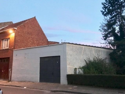 MAGAZIJN/ GARAGE/ PROJECTGROND