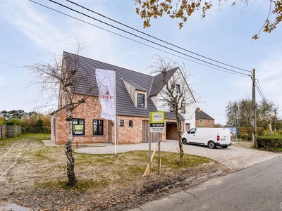 Nieuwbouw huis te koop in Ooigem