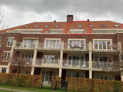 Uiterst goed gelegen duplex-appartement met twee slaapkamers