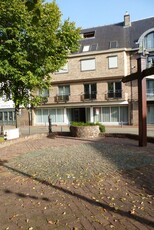 Diepenbeek centrum luxe studio met aparte slaapkamer