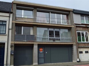 ERPE - Ruim appartement met garage op centrale ligging.