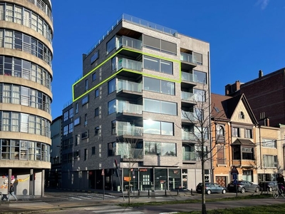 2-slaapkamerluxeappartement met autostaanplaats te huur in …