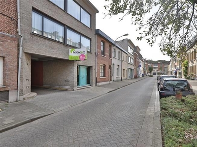 Opbrengsteigendom of kangoeroewoning met grote tuin