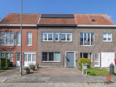 Zeer energie zuinige woning met zonnige Tuin