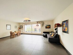 3 slaapkamer duplex 154 m² met terras en garage!