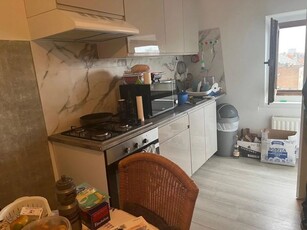 Molenbeek-prachtig 1 slaapkamerappartement-uitstekende inves