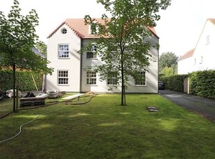 Stijlvolle woning nabij het dorp van Schilde