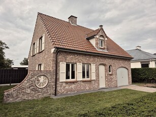 Te huur : Rustig gelegen villa