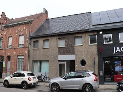 Appartementsgebouw te koop Reet