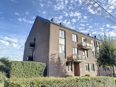 Charmant, licht duplex appartement in een rustige buurt