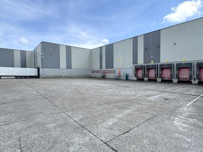 Logistiek gebouw te huur in industriezone Mechelen-Noord